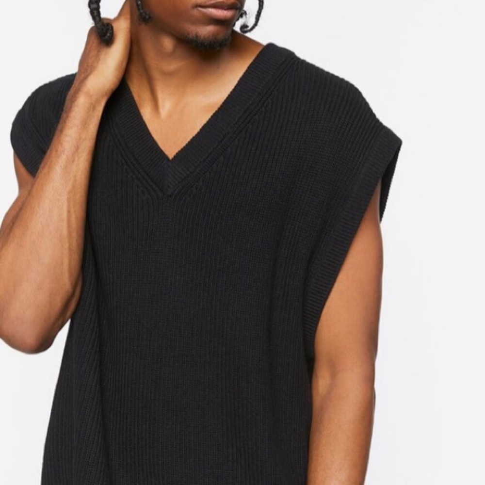 Forever 21 Mens Contrast-Hem Black Sweater Vest